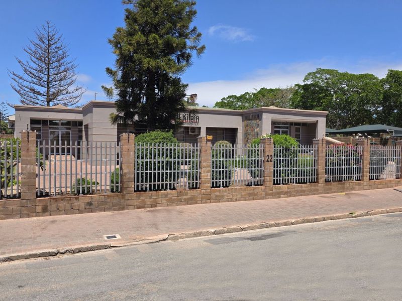 Well maintained office complex for sale in Vredenburg - Photo 3