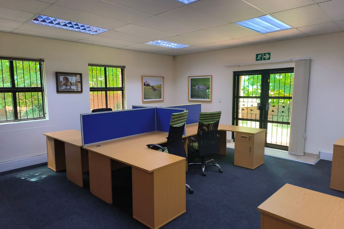Versatile, Secure 700m2 Office To Let in Stanford Office Park, Highveld, Centurion - Photo 5