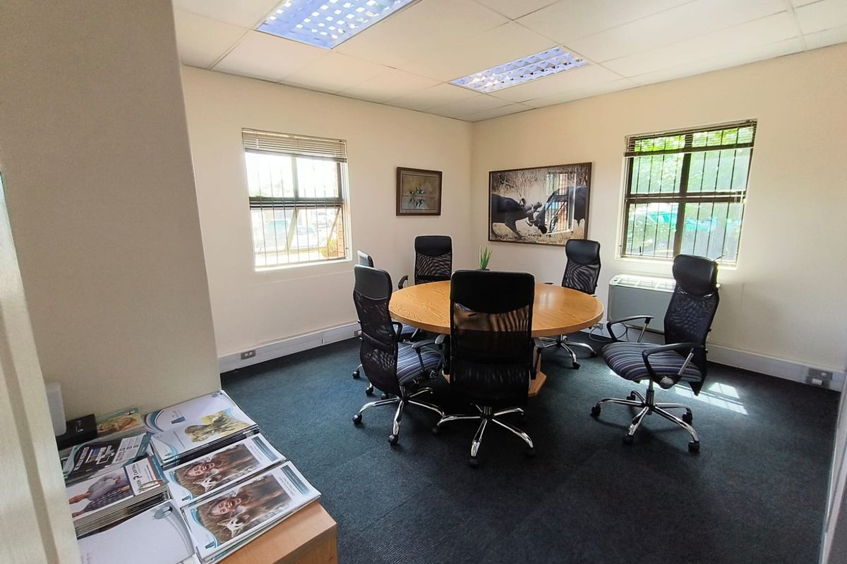 Versatile, Secure 700m2 Office To Let in Stanford Office Park, Highveld, Centurion - Photo 2