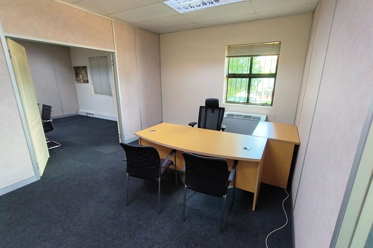 Compact 150m2 Office To Let in Princeton Office Park, Prime Location in Highveld, Centurion - Photo 4