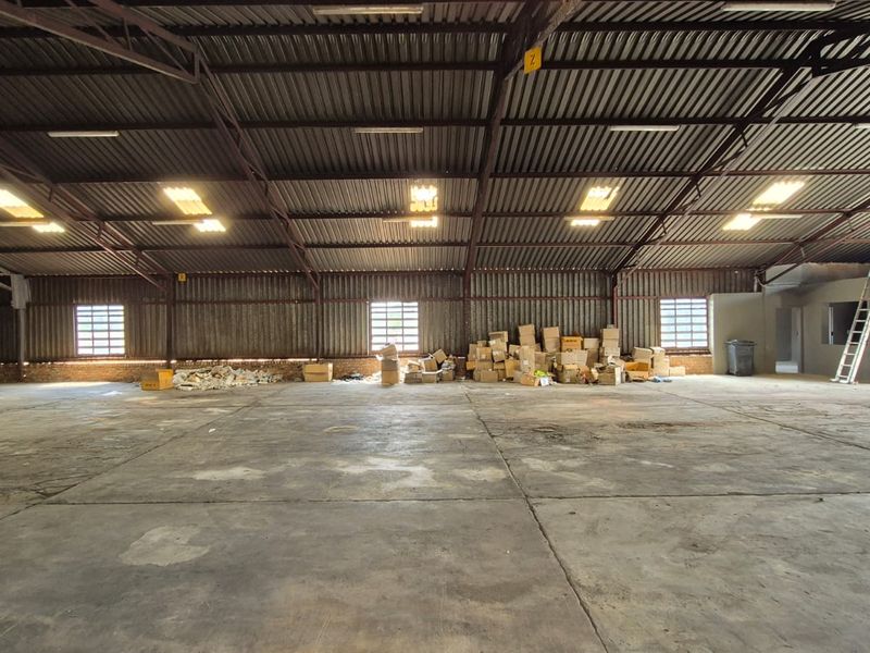 High-Exposure 600m2 Industrial Warehouse To Let in Waltloo, Secure, Functional & Logistics-Ready - Photo 6