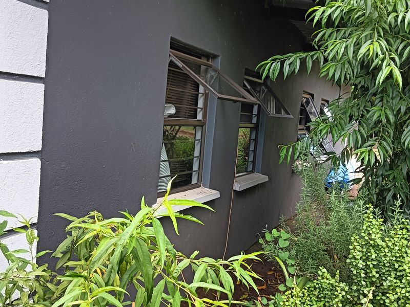 6 Properties on a 4.35ha Stand Near R40 White River & Casterbridge - Photo 10