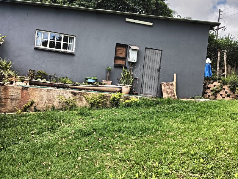 6 Properties on a 4.35ha Stand Near R40 White River & Casterbridge - Photo 4