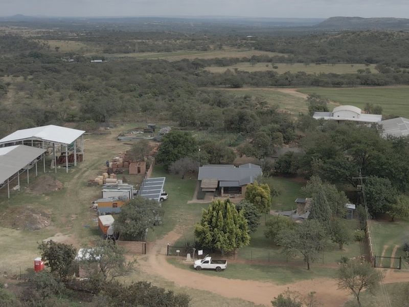 FOR SALE | 34.5 ha WATER-SECURE FARM | INFRASTRUCTURE + PRODUCTION BASE | BYENESPOORT | PRETORIA - Photo 4