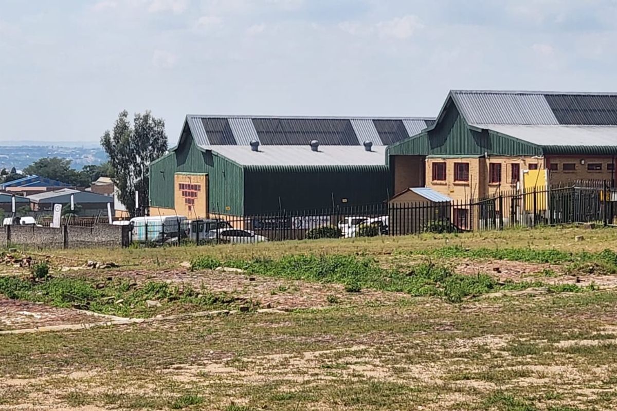 Prime 2.81ha Vacant Commercial Land in Kya Sands – Ready for Development - Photo 2