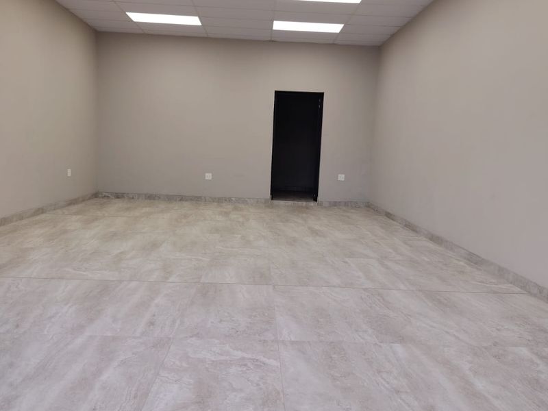 Commercial Property to Rent in Central Hilton - Photo 4