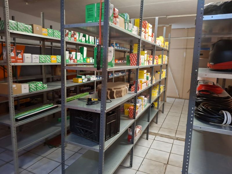 Prime Commercial Shop For Sale - Photo 9