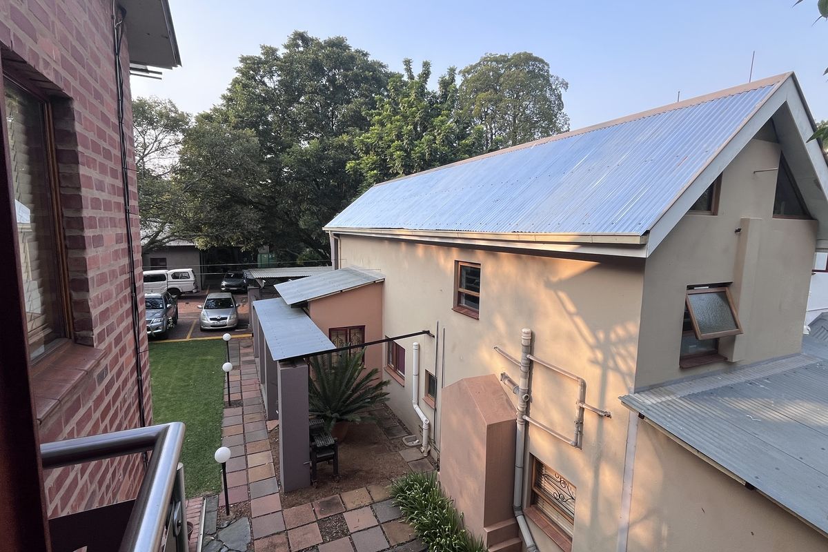 Excuisite Guesthouse in Hatfield - Photo 5