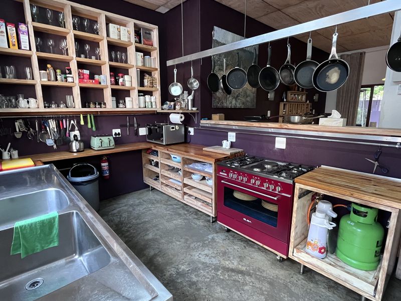 Excuisite Guesthouse in Hatfield - Photo 7