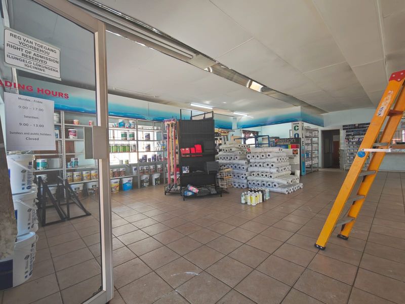 PRIME COMMERCIAL RENTAL IN PRETORIA NORTH! - Photo 2
