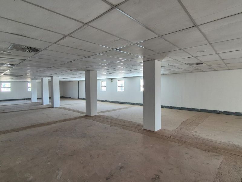 570m2 First-Floor Offices To Let in Secure Samcor Park Hub, Flexible Workspace - Photo 4