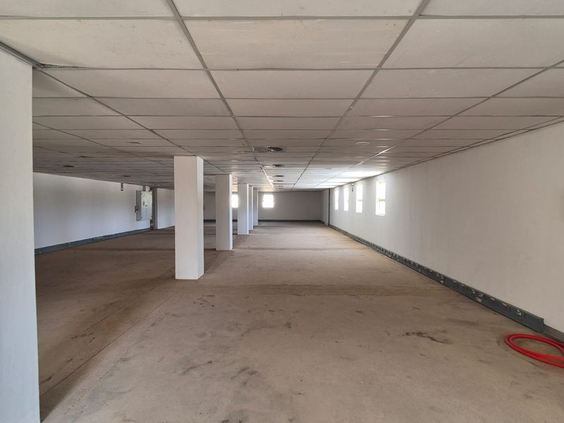 570m2 First-Floor Offices To Let in Secure Samcor Park Hub, Flexible Workspace - Photo 3