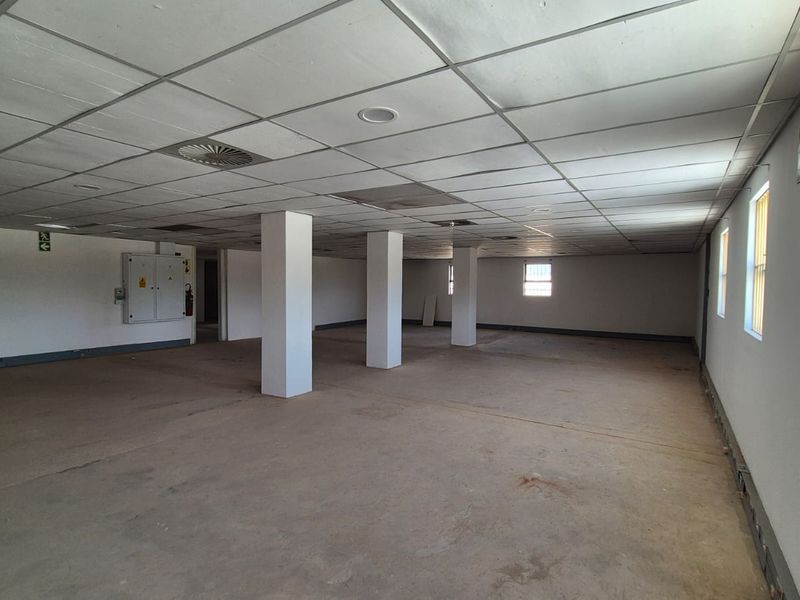 570m2 First-Floor Offices To Let in Secure Samcor Park Hub, Flexible Workspace - Photo 5