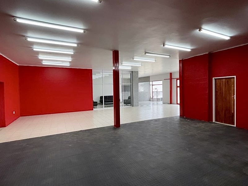 Unleash Your Business Potential in a Premier Location. - Photo 5