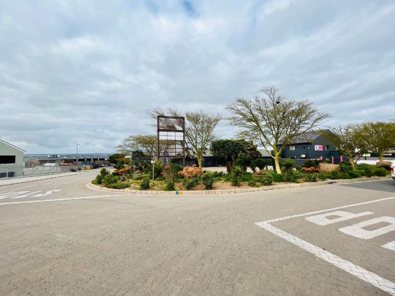 Industrial investment opportunity in Vredenburg - Photo 4