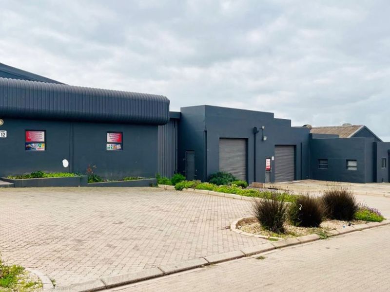 Industrial investment opportunity in Vredenburg - Photo 3