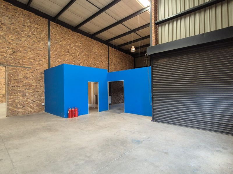 Secure A-Grade Warehouse 209m2, Prime N4 Gateway Industrial Park with Excellent Truck Access - Photo 6
