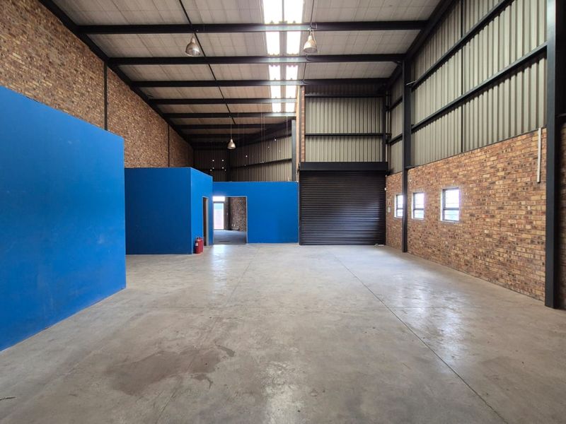 Secure A-Grade Warehouse 209m2, Prime N4 Gateway Industrial Park with Excellent Truck Access - Photo 10