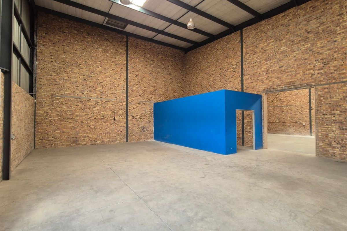 Secure A-Grade Warehouse 209m2, Prime N4 Gateway Industrial Park with Excellent Truck Access - Photo 5