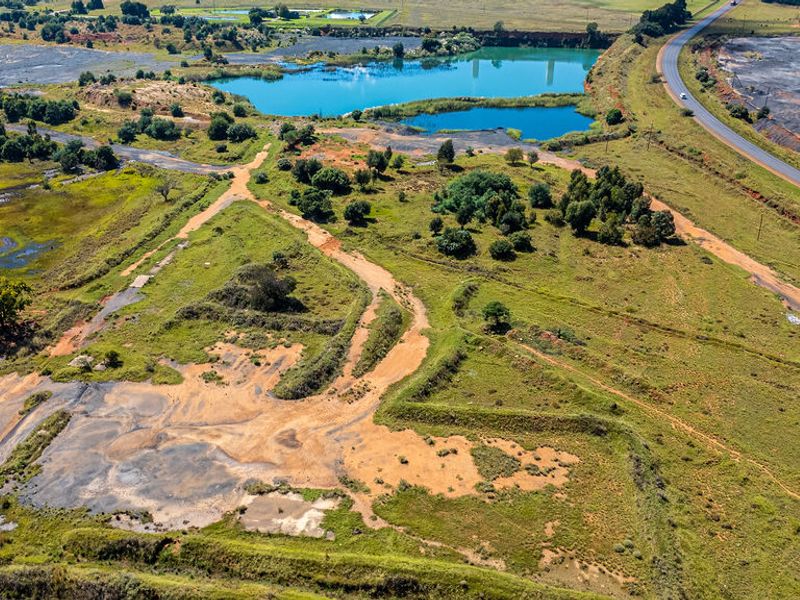 175Ha Land with Mining rights for sale - Photo 10