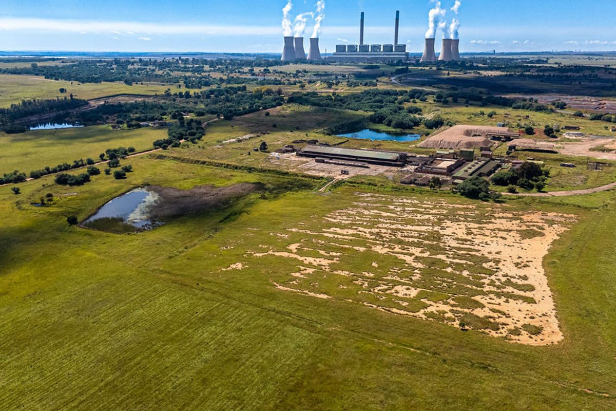 175Ha Land with Mining rights for sale - Photo 4