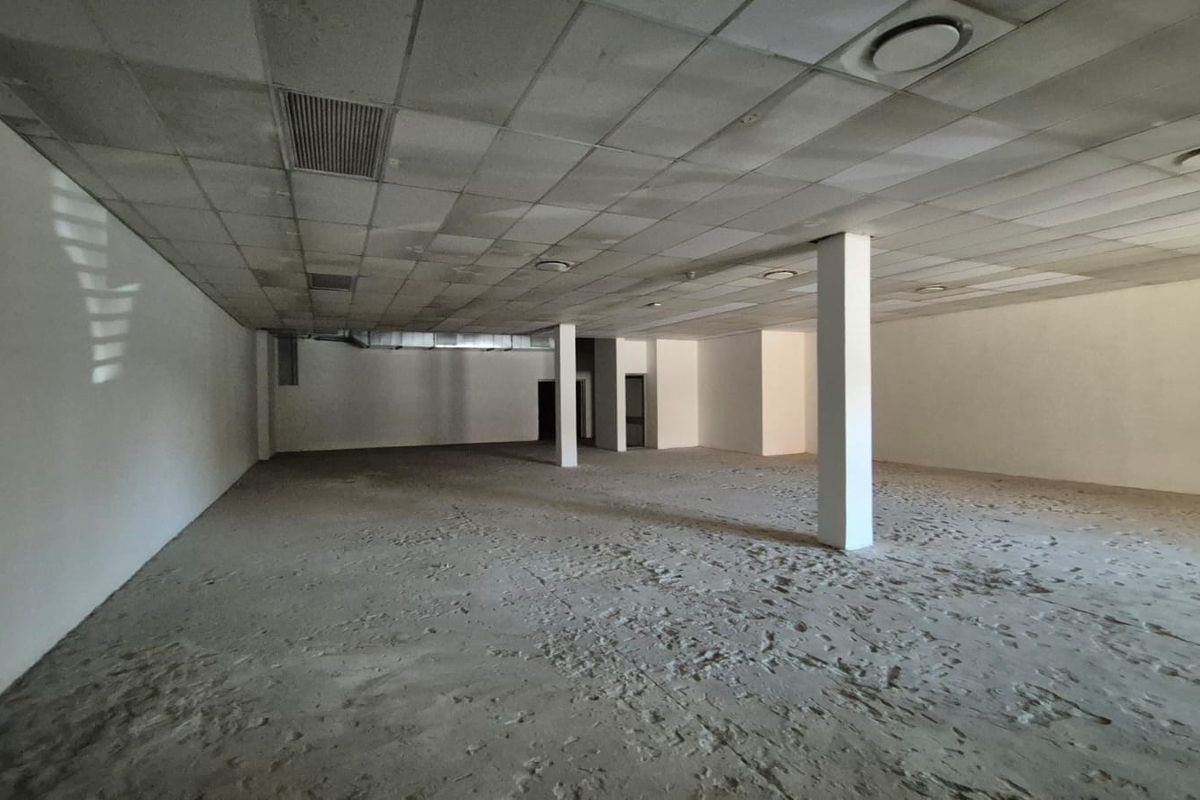Flexible Retail Space in Silverton, Ready to Capture Daily Foot Traffic - Photo 3