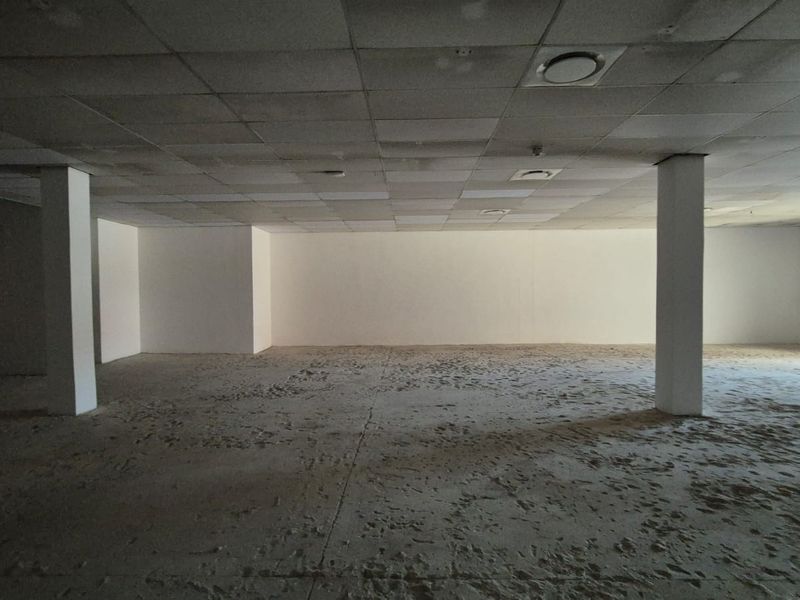 Flexible Retail Space in Silverton, Ready to Capture Daily Foot Traffic - Photo 7