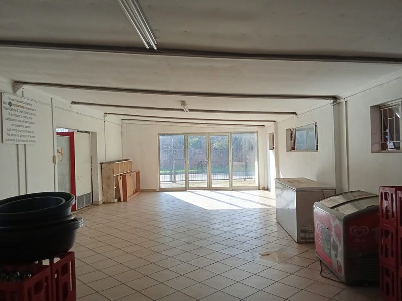 Income-Generating Commercial Property – Don’t Miss Out - Photo 5