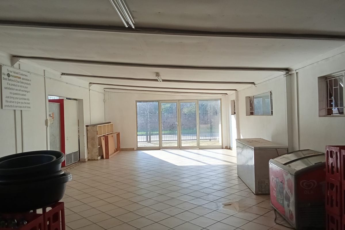Income-Generating Commercial Property – Don’t Miss Out - Photo 5