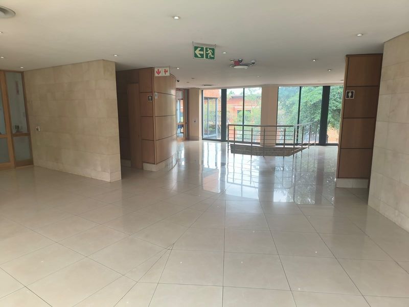 A-Grade Offices 352.29m2  To Let, Die Hoewes, Centurion, Secure, Connected & Move-In Ready - Photo 4