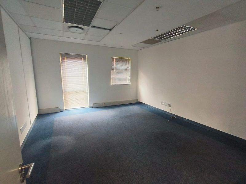 A-Grade Offices 352.29m2  To Let, Die Hoewes, Centurion, Secure, Connected & Move-In Ready - Photo 10