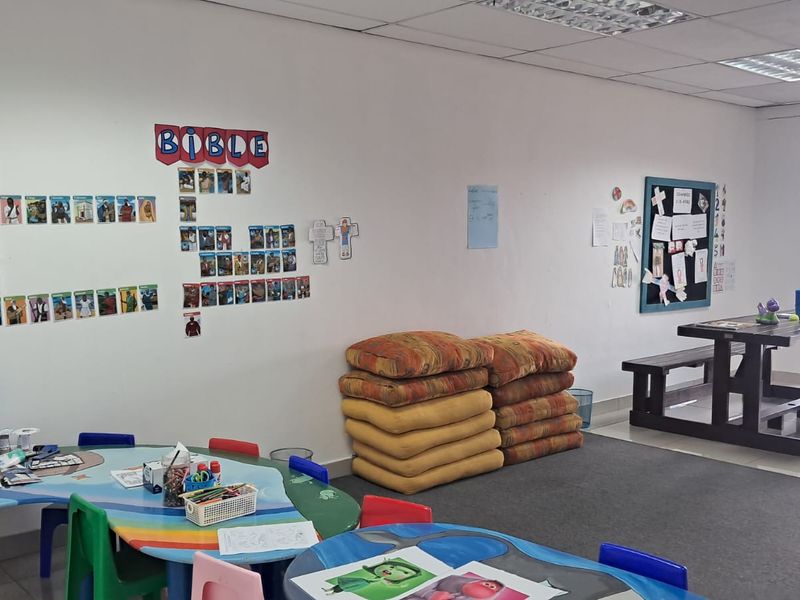 74m2 Unit to let in Pierre van Ryneveld - Photo 6