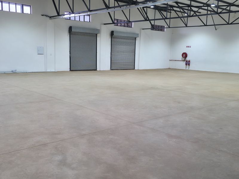 1500m2 shop to rent in Elti Villas, Louis Trichardt - Photo 5