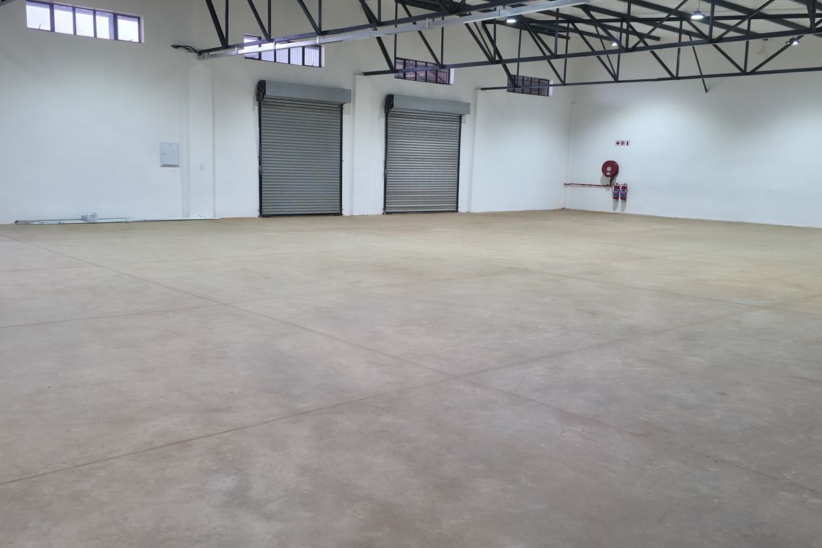 1500m2 shop to rent in Elti Villas, Louis Trichardt - Photo 5