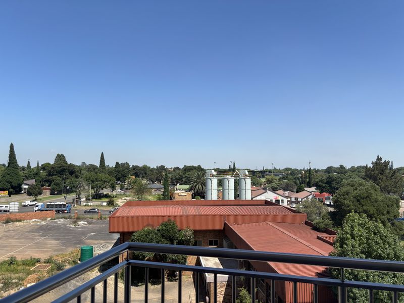 Office for Sale - Photo 7