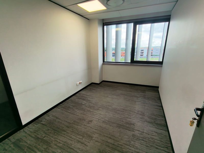 High-Impact 747m2 Prime Grade Office To Let in Irene Link Precinct - Photo 10