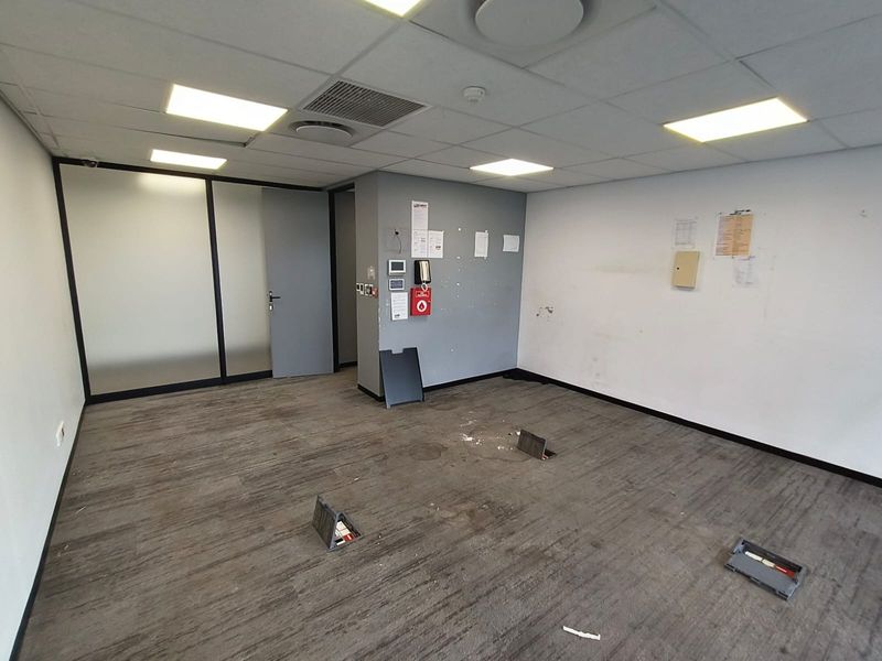 High-Impact 747m2 Prime Grade Office To Let in Irene Link Precinct - Photo 7