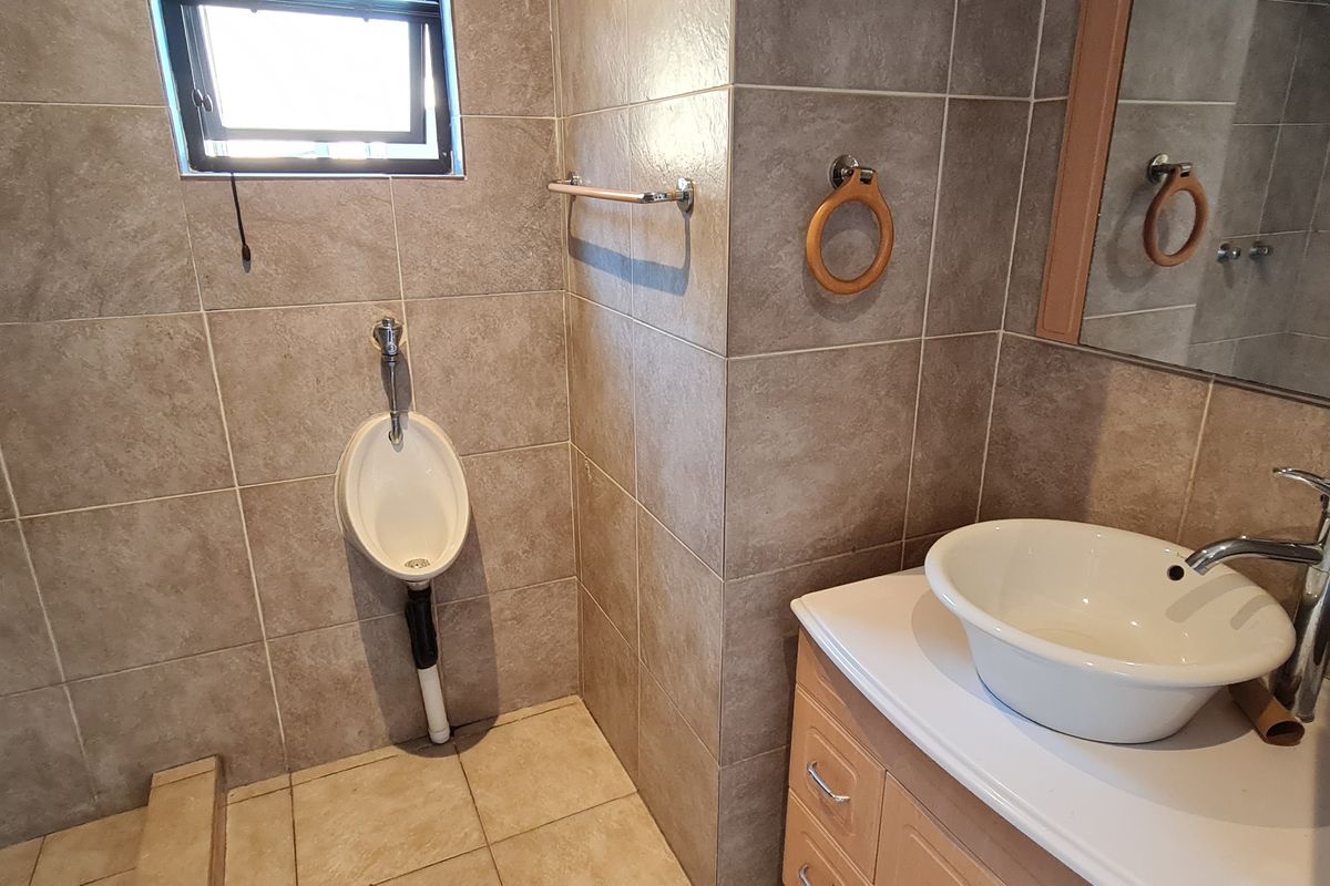 STAND ALONE OFFICE SPACE TO LET - CENTURION - Photo 5