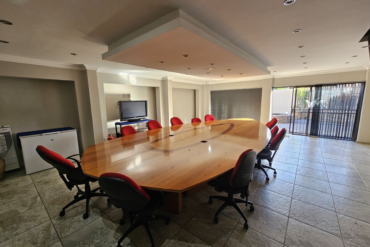 STAND ALONE OFFICE SPACE TO LET - CENTURION - Photo 2
