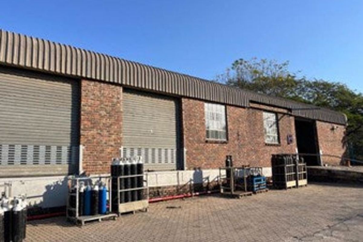 Well-Located Industrial Property with Warehouse and Offices – Rocky Drift, White River - Photo 4