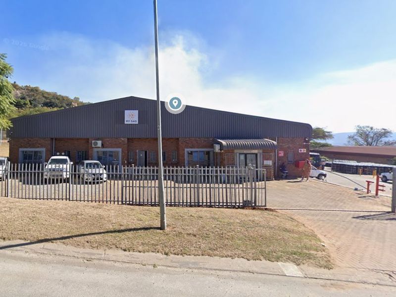 Well-Located Industrial Property with Warehouse and Offices – Rocky Drift, White River - Photo 2