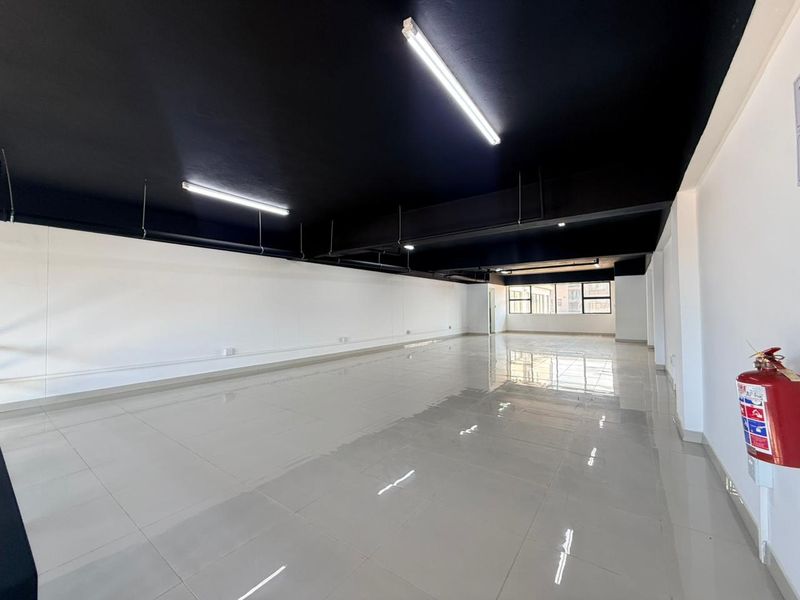 Upmarket Office or Showroom in Ballito Central! - Photo 3