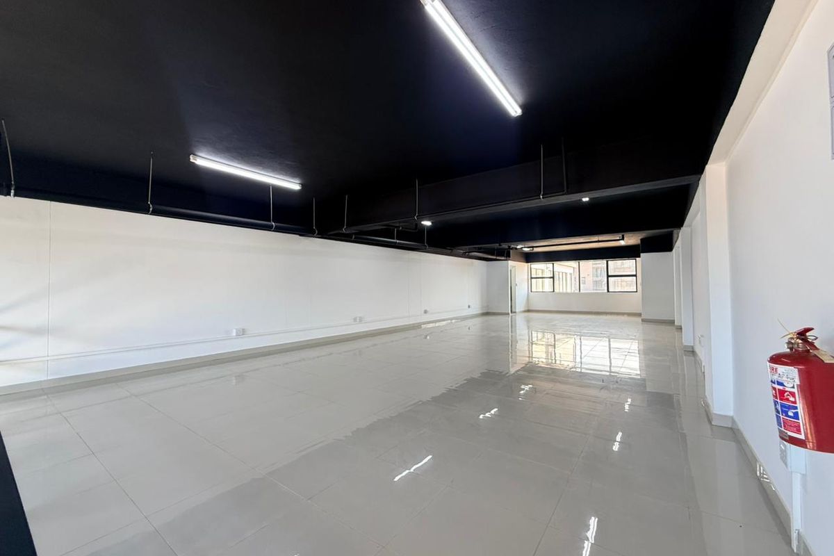 Upmarket Office or Showroom in Ballito Central! - Photo 3