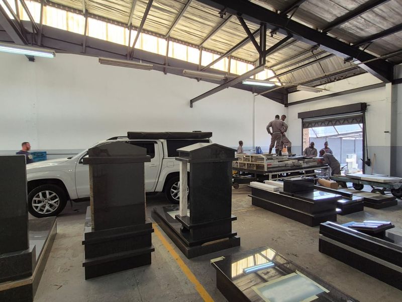 To Let 339m2 Mini Warehouse In Silvertondale – Versatile, Power-Packed & Secure - Photo 8