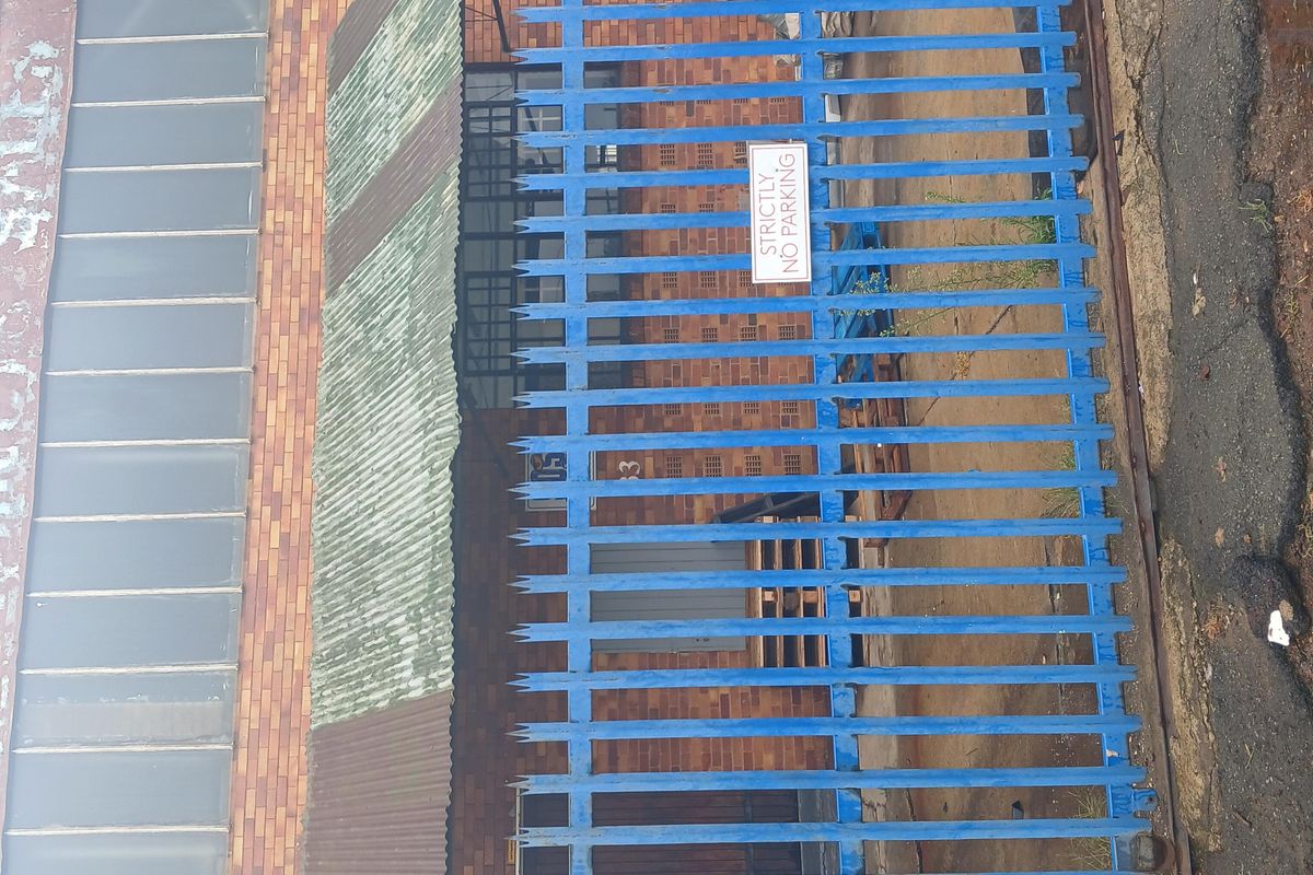 Mini Factory Rental Monthly In Johannesburg - Photo 4