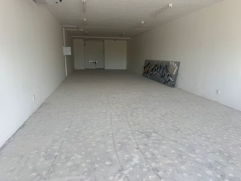 Prime Retail Space To Let | Umhlanga Rocks Drive Exposure - Photo 6