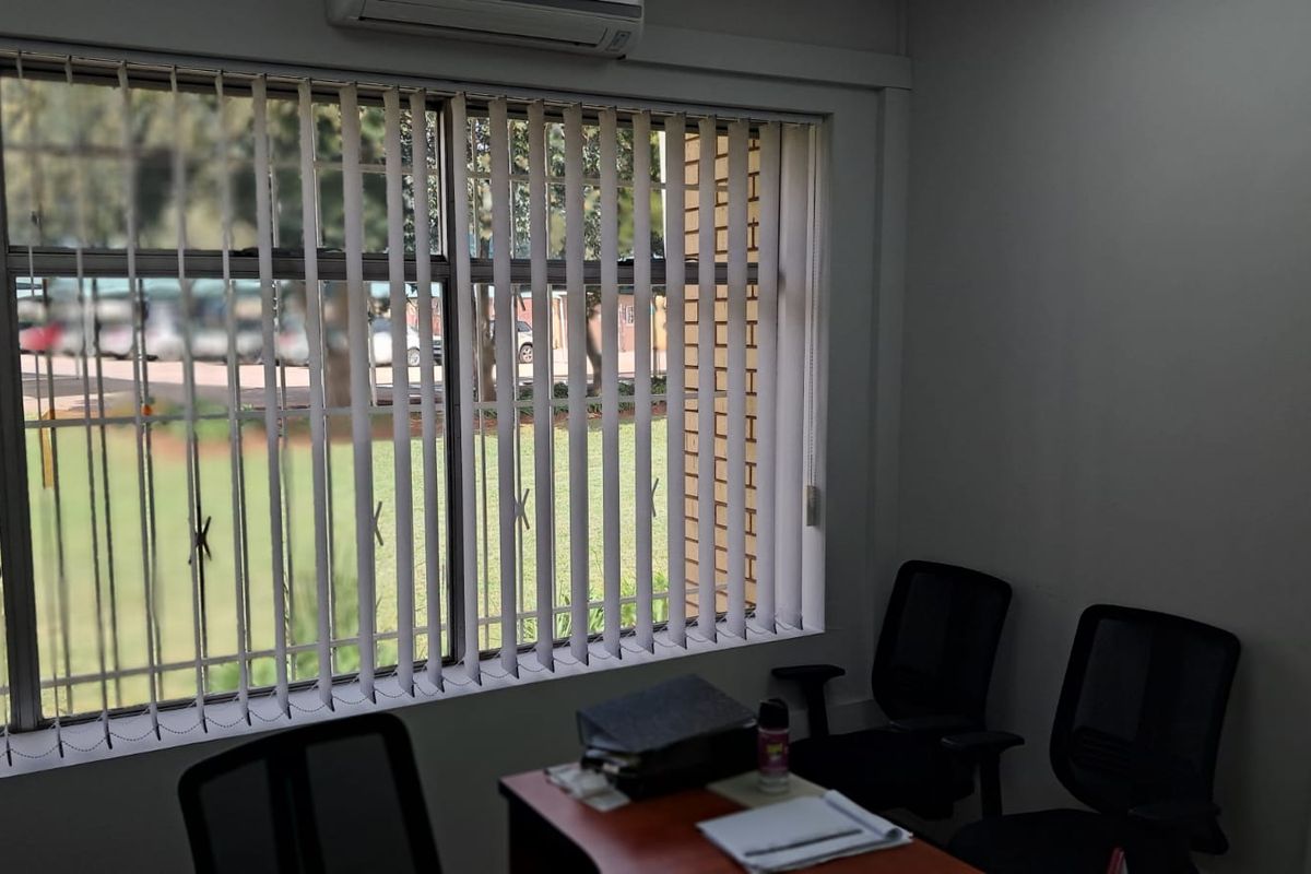 5257m2 Warehouse with yard TO LET in Clayville ex 14 - Photo 5