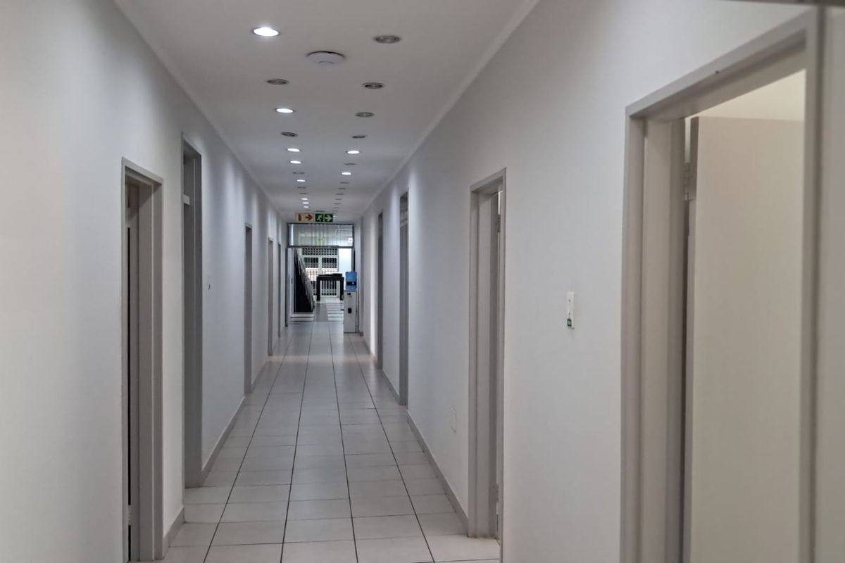 5257m2 Warehouse with yard TO LET in Clayville ex 14 - Photo 3