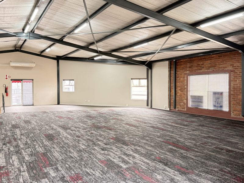 AAA-Grade 445m2 Warehouse To Let in Rooihuiskraal, Secure Industrial Node with Direct N1 Access - Photo 6