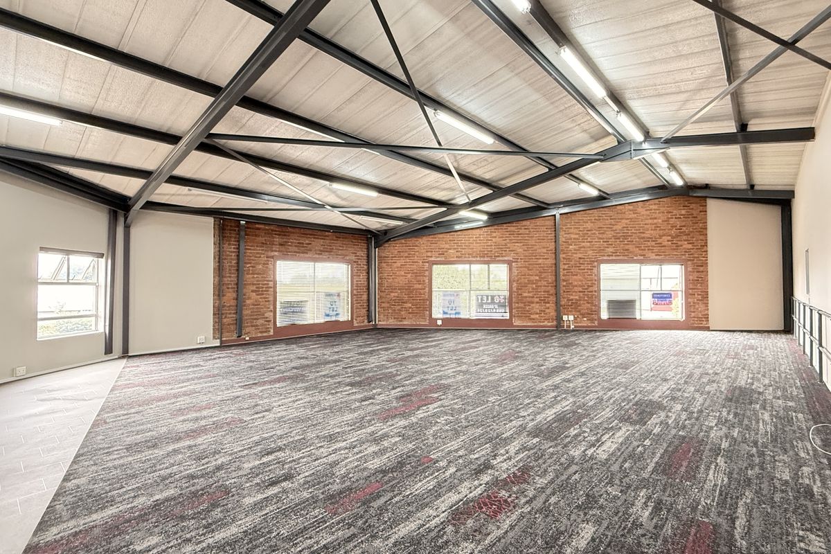 AAA-Grade 445m2 Warehouse To Let in Rooihuiskraal, Secure Industrial Node with Direct N1 Access - Photo 5